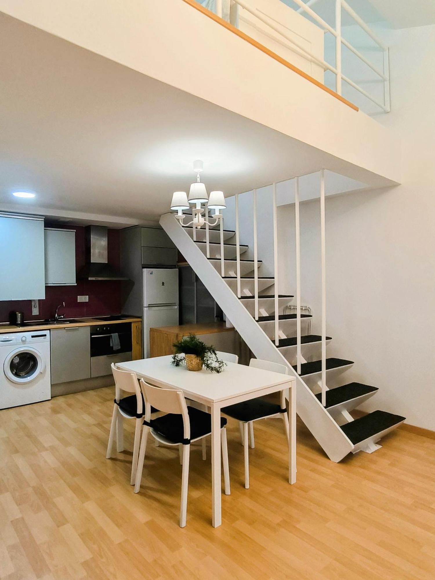 El Loft Del Casco By Alogest Apartment Zaragoza Luaran gambar
